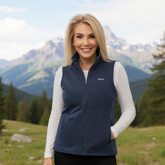 Patagonia Women's Size Small New Navy Better Sweater Vest - Picture 1 of 13
